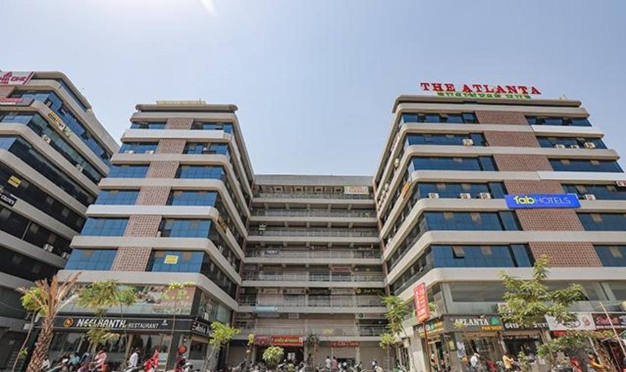 Fabhotel The Heaven Ахмедабад Екстер'єр фото
